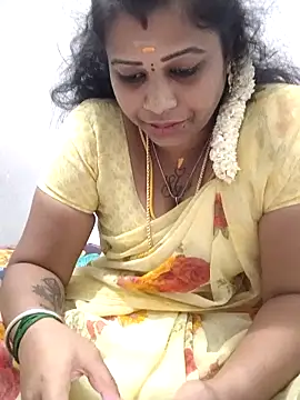 sweetqueen143 online show from 04/02/26, 03:53