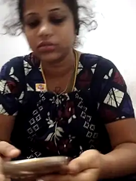 sweetqueen143 online show from 04/04/26, 04:33