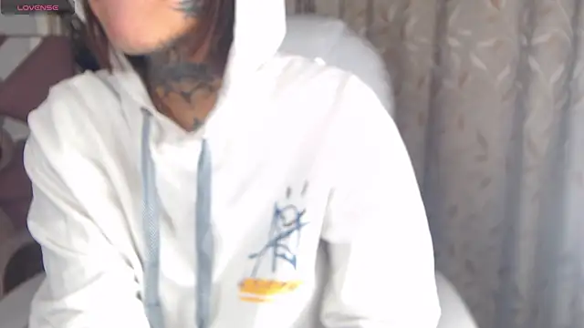 Gyal 8  online show from 10/03/25, 03:36