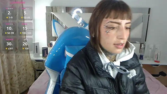 Gyal 8  online show from 11/15/25, 03:37