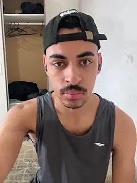 Eduardosexy00091 online show from 09/18/25, 08:33
