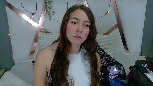 MyApril   online show from 12/02/25, 11:48