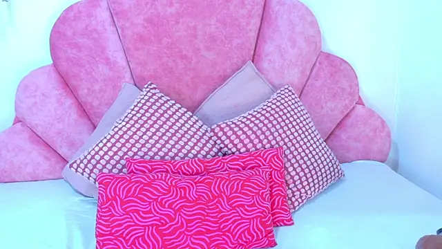 MyApril   online show from 05/29/26, 12:25