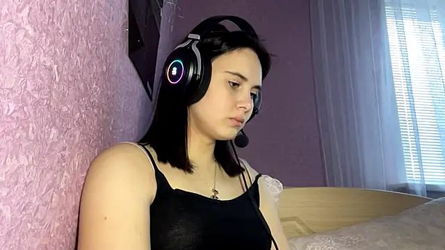 MollyPartey online show from 10/01/25, 10:21