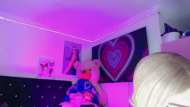 DaliaBacil25 online show from 02/28/26, 10:44