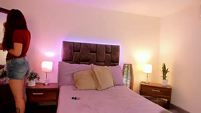 Aliccecullen online show from 10/08/25, 01:09