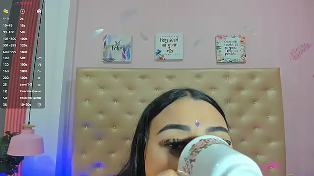  jade 01 online show from 12/05/25, 12:47