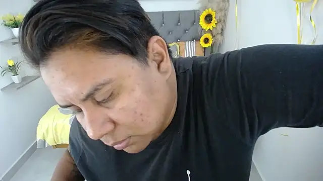 hotlesby valery online show from 10/07/25, 07:11