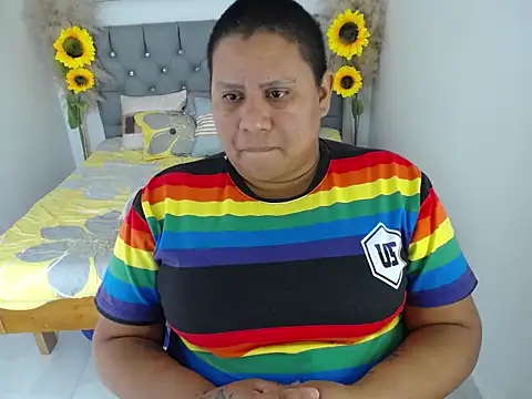 hotlesby valery online show from 12/01/25, 12:10