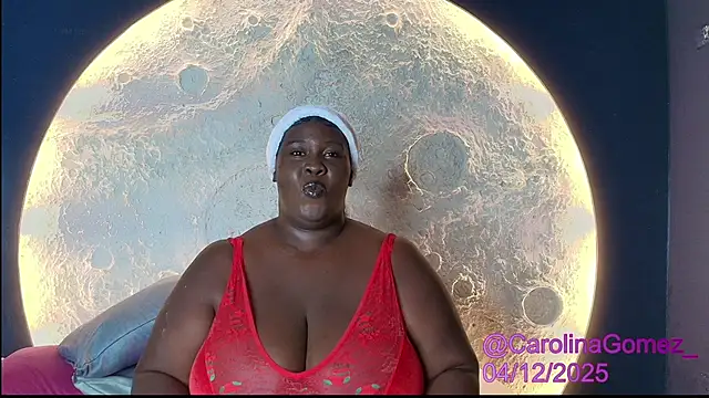 CarolinaGomez  online show from 12/04/25, 07:44