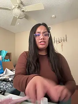 kiaradanielaxx online show from 02/10/26, 08:57