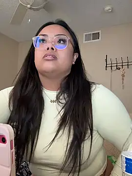 kiaradanielaxx online show from 02/18/26, 09:44