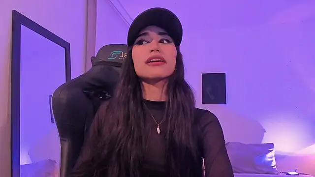 Rouse Monroe online show from 11/18/25, 03:56