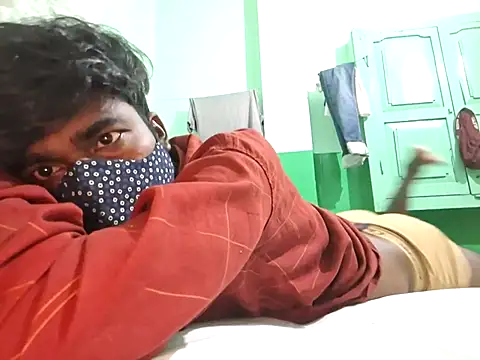 Snapshot of kkshan0923 chatting on 10/14/25, 05:14 kkshan0923 online show from 10/14/25, 05:14