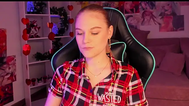 AriaWell online show from 12/14/25, 09:25