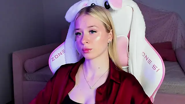 MiaGraces online show from 11/14/25, 05:33