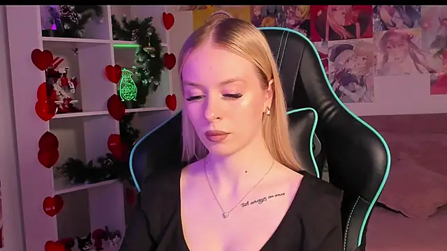 MiaGraces online show from 12/20/25, 05:25