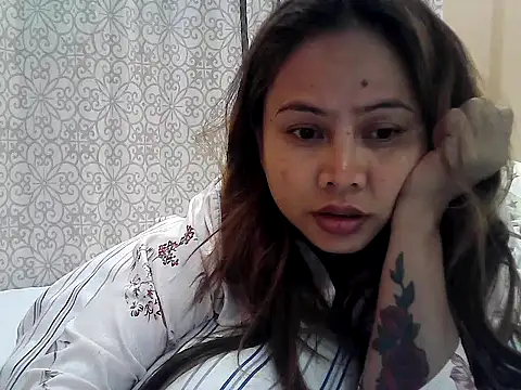 Amarrahlyn online show from 11/18/25, 10:09