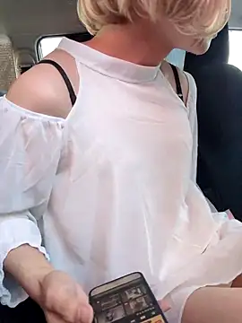 takusaki223 online show from 04/13/26, 06:41