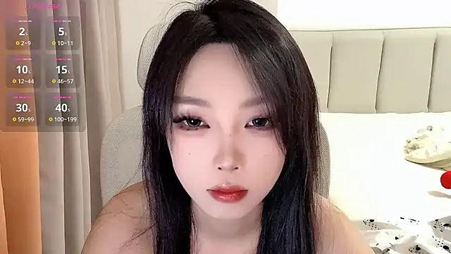 Snapshot of Puppy-12 chatting on 10/03/25, 09:06 Puppy-12 online show from 10/03/25, 09:06