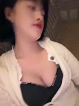 Tramy xx online show from 10/16/25, 03:18