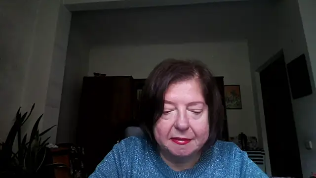 Snapshot of Violet_Pulse chatting on 10/07/25, 11:40 Violet Pulse online show from 10/07/25, 11:40