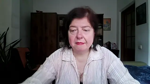 Violet Pulse online show from 04/11/26, 08:40