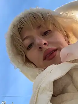 RonnieKiss online show from 10/01/25, 03:34