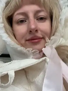 RonnieKiss online show from 10/06/25, 04:10