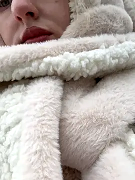 RonnieKiss online show from 11/05/25, 06:57