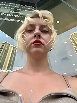 RonnieKiss online show from 02/25/26, 10:03