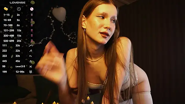 Snapshot of babyy_gloria chatting on 02/15/26, 04:25 babyy gloria online show from 02/15/26, 04:25