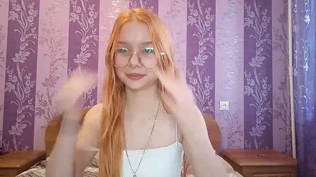Snapshot of Lutangogansit chatting on 09/20/25, 11:33 Lutangogansit online show from 09/20/25, 11:33