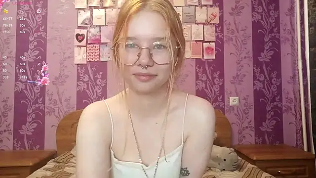 Snapshot of Lutangogansit chatting on 10/22/25, 07:08 Lutangogansit online show from 10/22/25, 07:08
