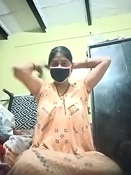 Cute-Charvii online show from 03/14/26, 12:17