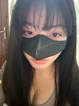 AZ37866 online show from 04/03/26, 03:43