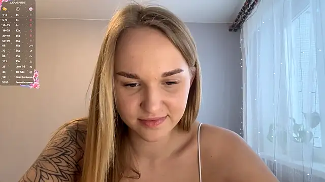 TanekaBoitel online show from 01/11/26, 12:43