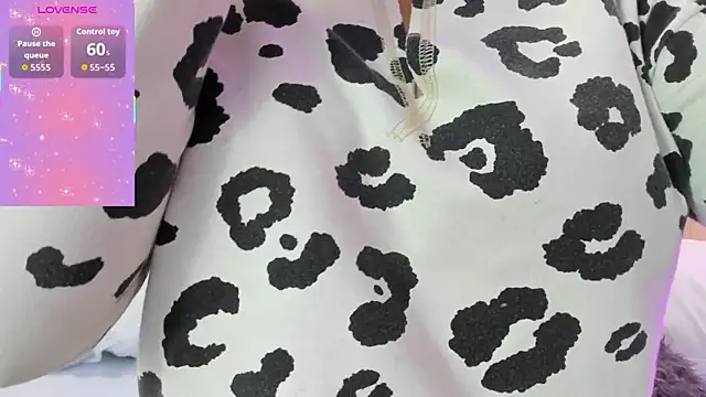 Snapshot of Daksha_a chatting on 10/04/25, 11:41 Daksha a online show from 10/04/25, 11:41