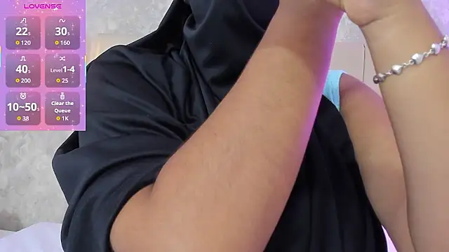 Snapshot of Daksha_a chatting on 01/12/26, 06:46 Daksha a online show from 01/12/26, 06:46