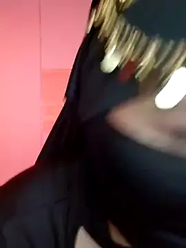 sahara1  online show from 10/12/25, 10:58