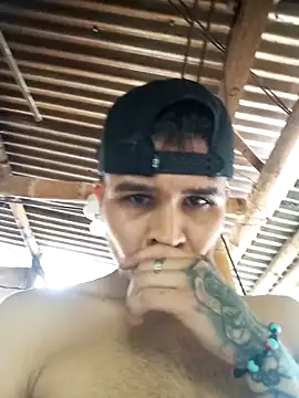 Snapshot of curvahot chatting on 09/19/25, 06:30 curvahot online show from 09/19/25, 06:30