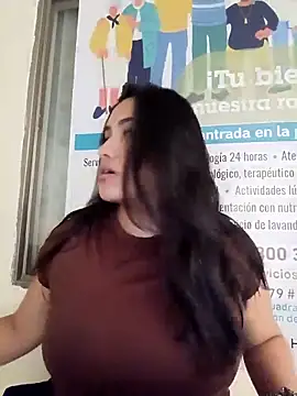 Snapshot of ANDREA-10_ chatting on 05/11/26, 02:45 ANDREA-10 online show from 05/11/26, 02:45