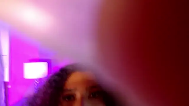  IsabellaRousse online show from 10/09/25, 07:01