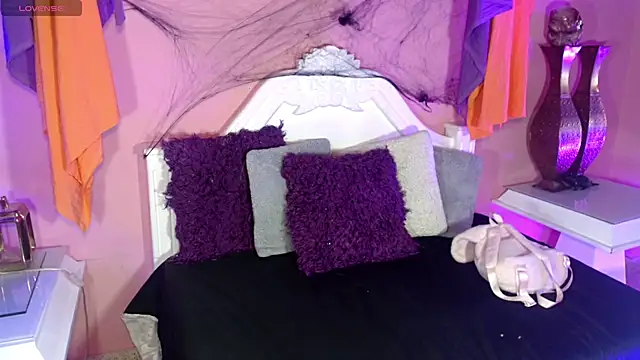  IsabellaRousse online show from 11/01/25, 07:38