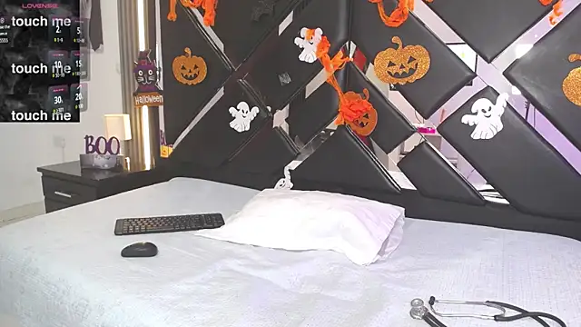 oblivionlove online show from 10/27/25, 08:57