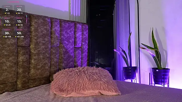 Missdionne curly online show from 04/09/26, 11:04