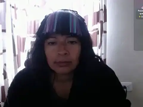 Acelinrose online show from 05/21/26, 01:07