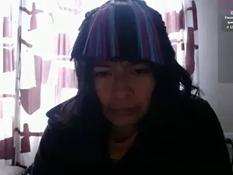 Snapshot of Acelinrose chatting on 06/06/26, 01:16 Acelinrose online show from 06/06/26, 01:16