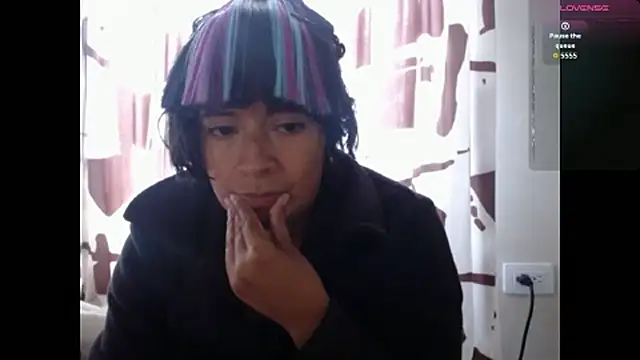 Snapshot of Acelinrose chatting on 06/13/26, 06:50 Acelinrose online show from 06/13/26, 06:50