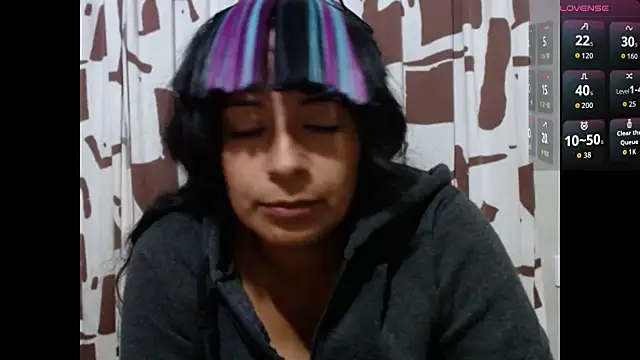 Snapshot of Acelinrose chatting on 06/30/26, 02:12 Acelinrose online show from 06/30/26, 02:12